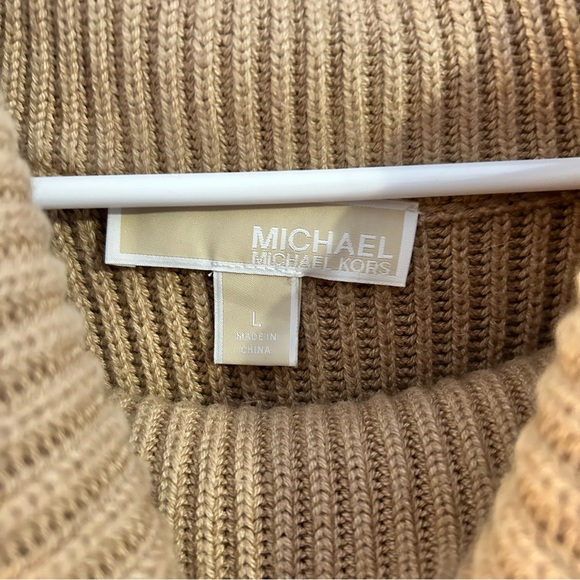 Michael Kors Knit Cowl Neck Tank - Picture 5 of 7
